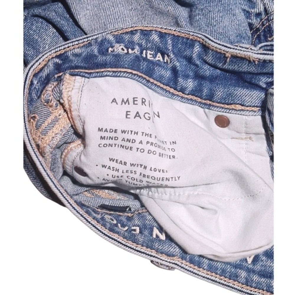 American Eagle Outfitters Mom Jeans Ripped Distressed Denim Women's Size 00 - Picture 8 of 9